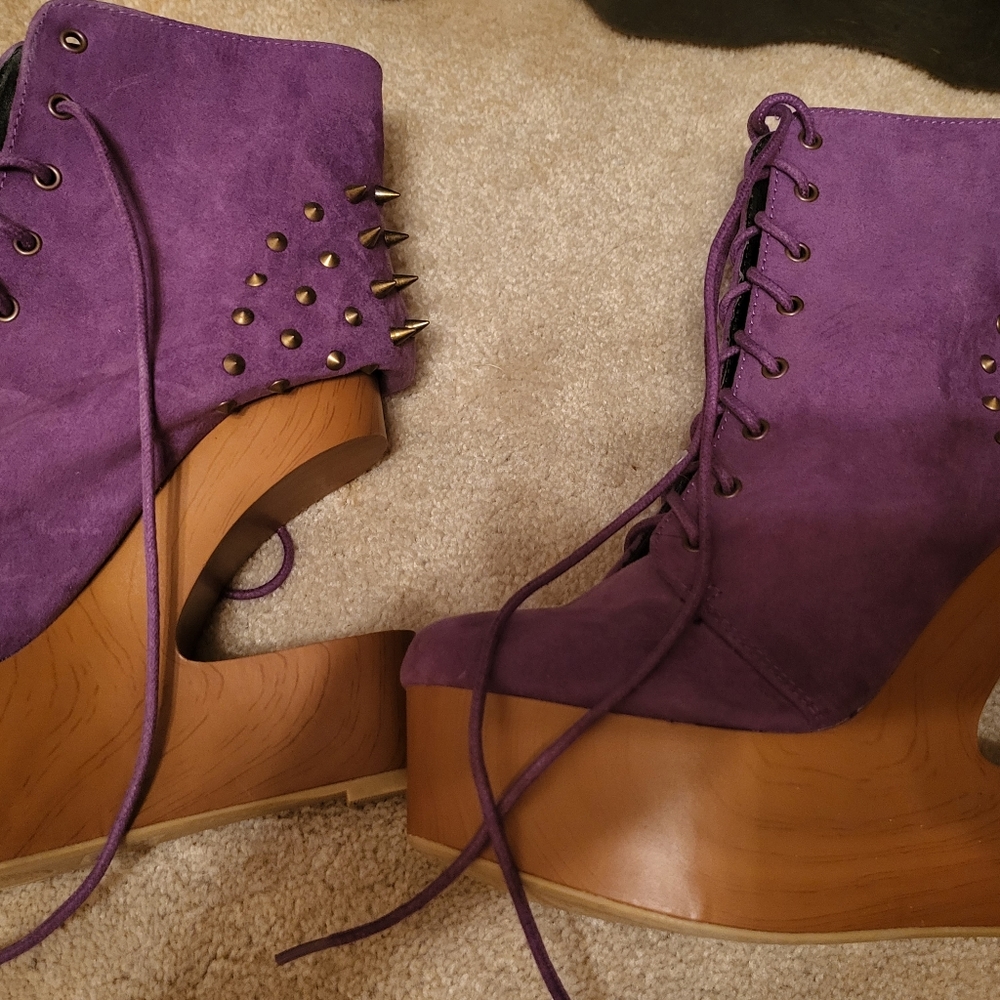 Booties - Picture 2 of 6